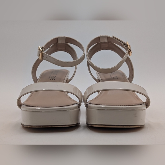 Rachel Zoe Cream Block Heel Sandals Size 7.5M Ankle Strap Gold Accents Buckle - Picture 11 of 16